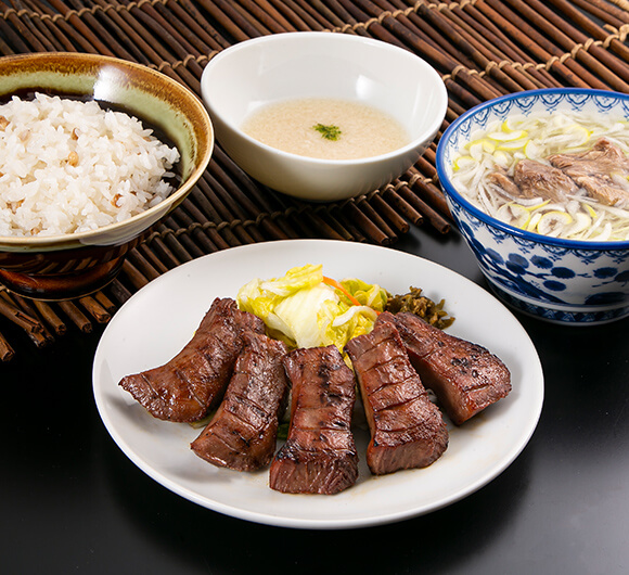 牛たん極太定食