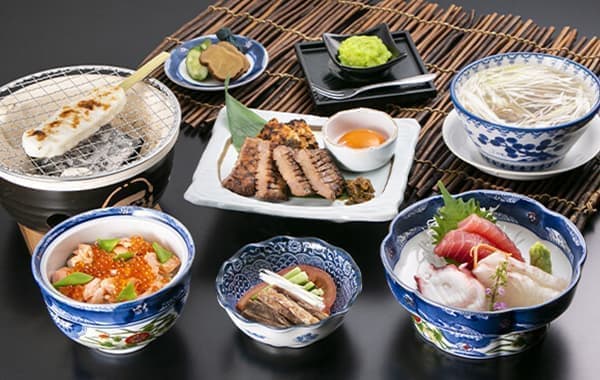 牛たんご会席膳4,000円コース